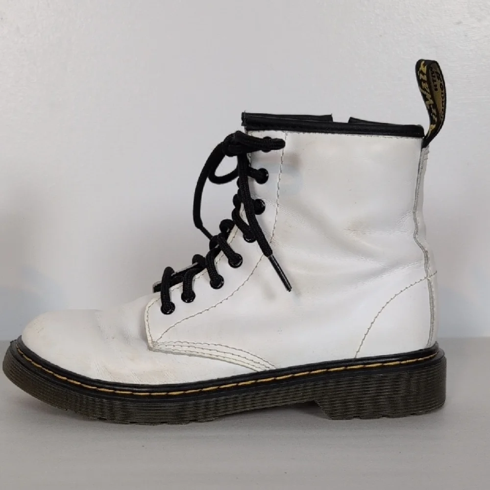 Dr. Martens AirWair Zavala Boots